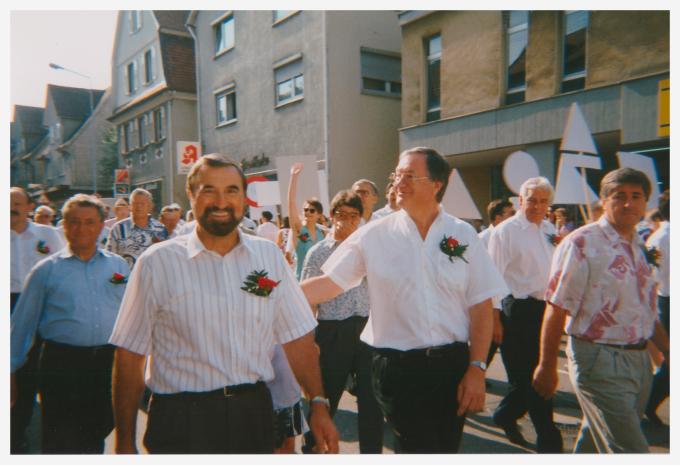 Jörg Schneider mit seinen Gemeinderats-Kollegen - Anfang der 90er Jahre beim Kinderfestumzug Geislingen